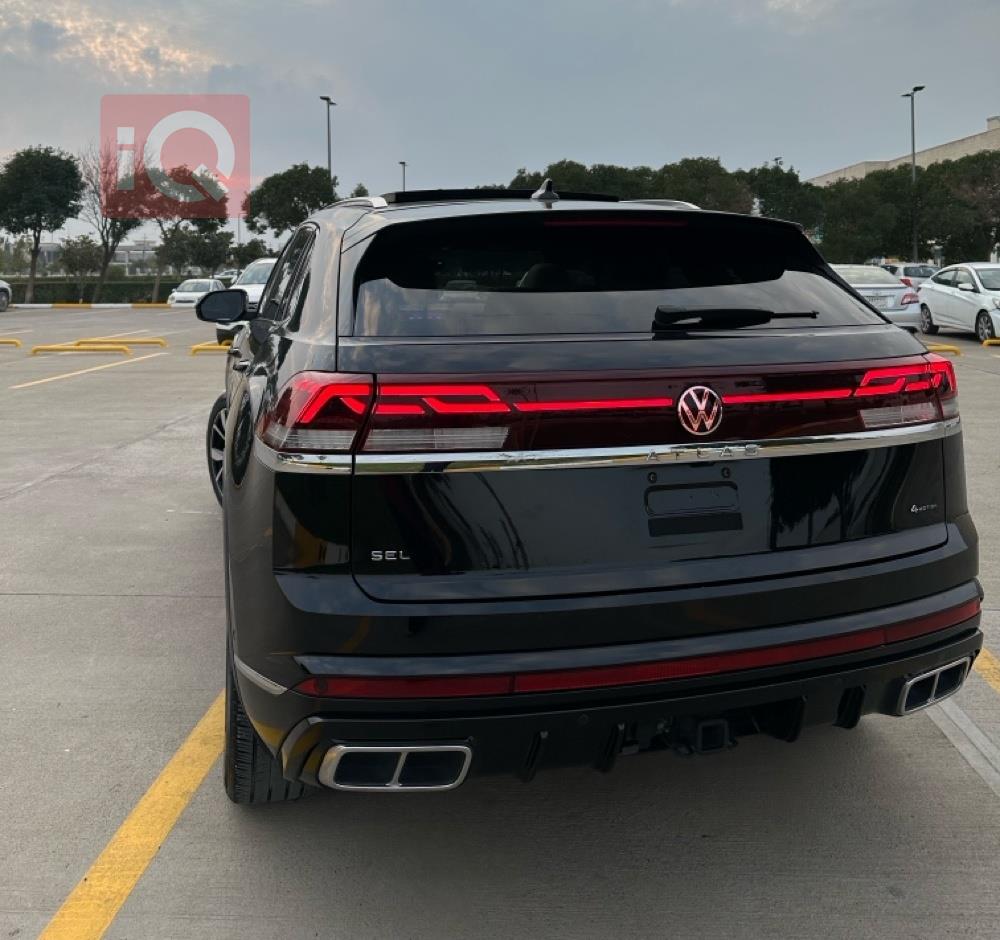 فولكسفاغن أطلس كروس سبورت